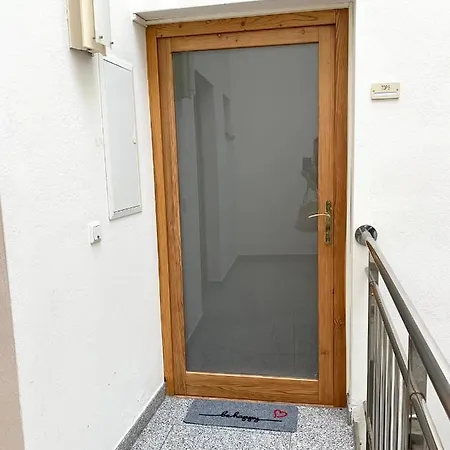 شقة Klimatisiertes, Ruhiges Altstadt-apartment Im Zentrum - Traisen سانت بولتن