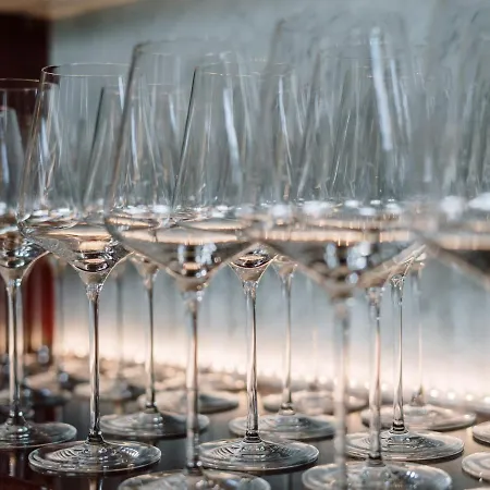 Air-conditioned, Quiet - Center Of - Smart Tv شقة