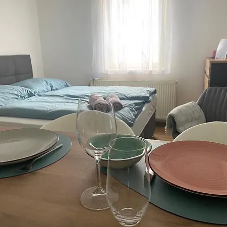 Air-conditioned, Quiet - Center Of - Smart Tv Apartman Sankt Pölten